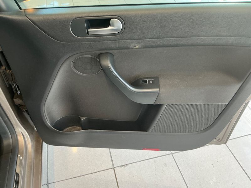 Volkswagen Golf VI Plus 1.4 TSI Style 2011 – снимка 26
