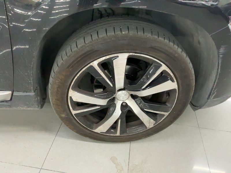 Peugeot 2008 1.6 e-HDi Allure 2014 – снимка 11