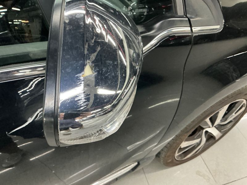 Peugeot 2008 1.6 e-HDi Allure 2014 – снимка 23