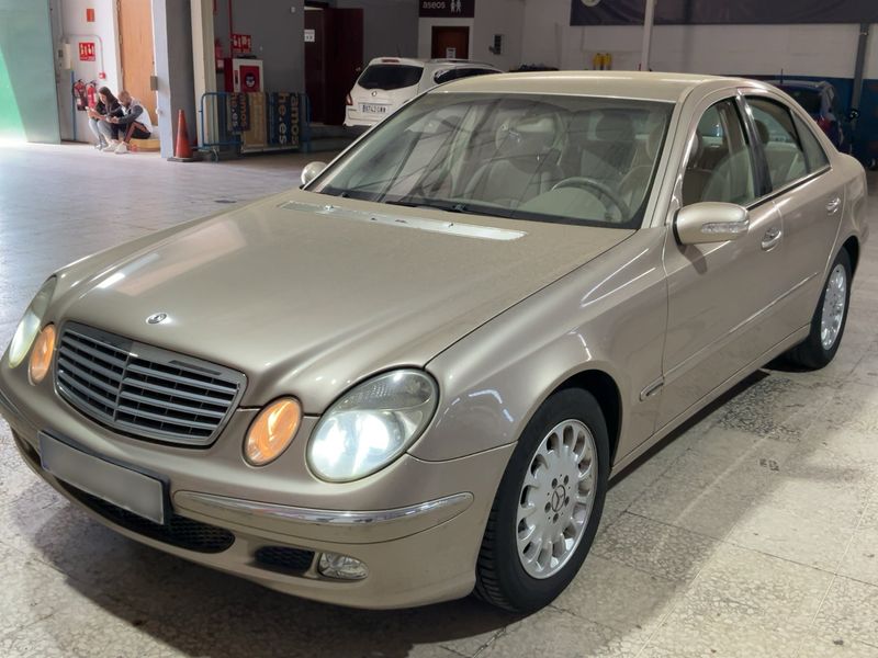 Mercedes-Benz E-Klasse E 270 CDI Elegance 2004
