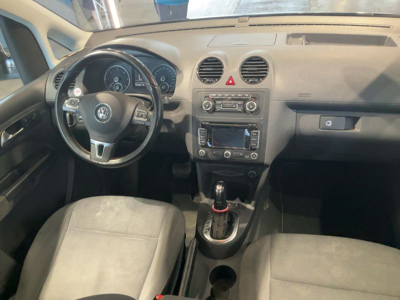 Volkswagen Caddy 1.6 TDI Maxi JAKO-O Edition BlueMotion Tech 2013 – снимка 17