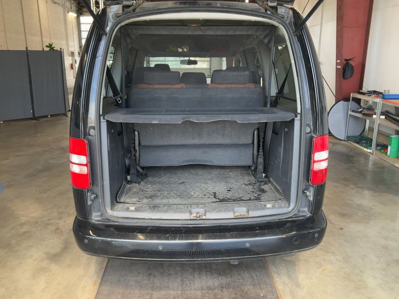 Volkswagen Caddy 1.6 TDI Maxi JAKO-O Edition BlueMotion Tech 2013 – снимка 15