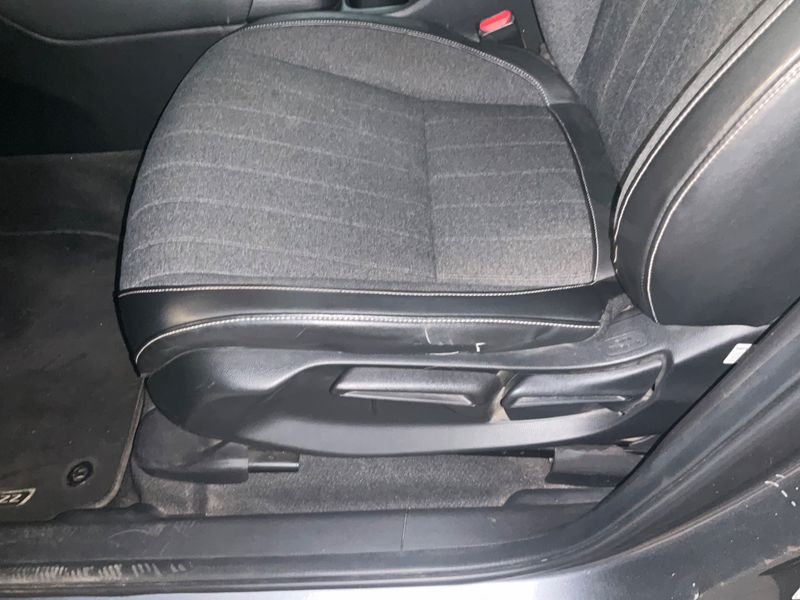 Honda Jazz 1.5 i-MMD Hybrid Elegance 2021 – снимка 22