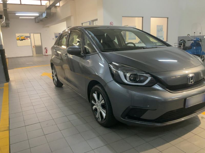 Honda Jazz 1.5 i-MMD Hybrid Elegance 2021 – снимка 12