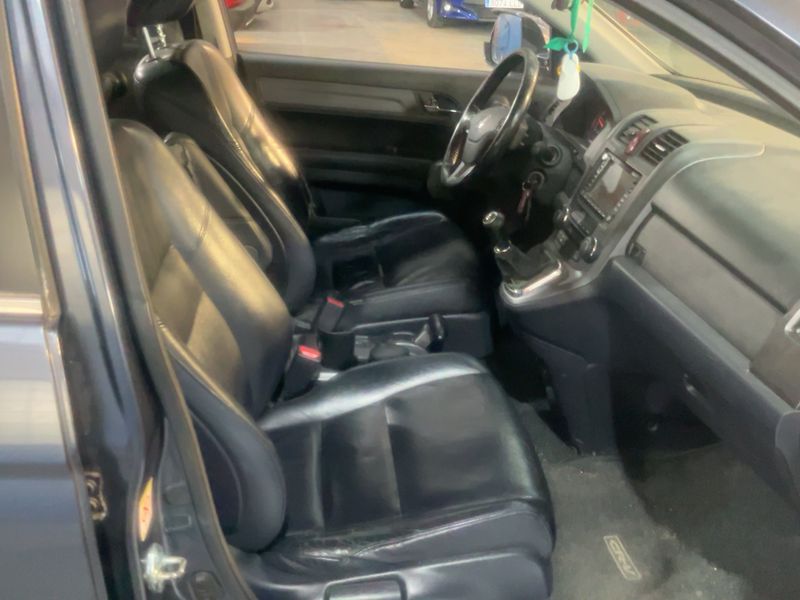 Honda CR-V 2.2 CTDI Luxury 2009 – снимка 11