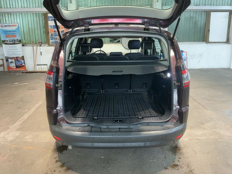 Ford S-Max 2.0 TDCi Titanium 2011 – снимка 15
