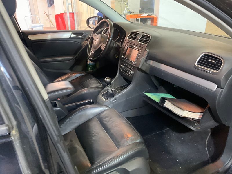 Volkswagen Golf VI 2.0 TDI Highline 2009 – снимка 3