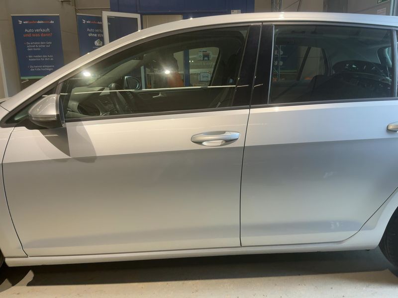 Volkswagen Golf VII 1.2 TSI Trendline BlueMotion Tech 2015 – снимка 4