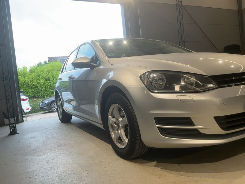 Volkswagen Golf VII 1.2 TSI Trendline BlueMotion Tech 2015 – снимка 12