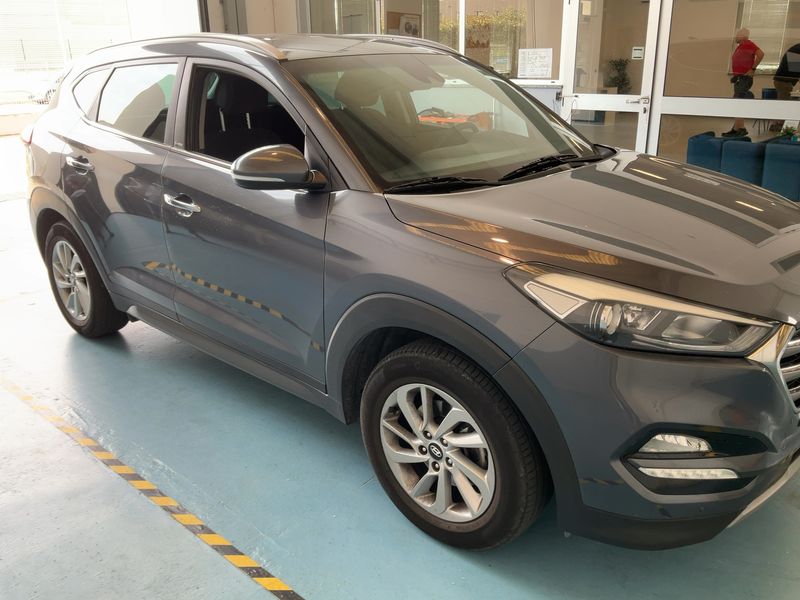 Hyundai Tucson 1.7 CRDi Xpossible ISG 2WD 2016 – снимка 12
