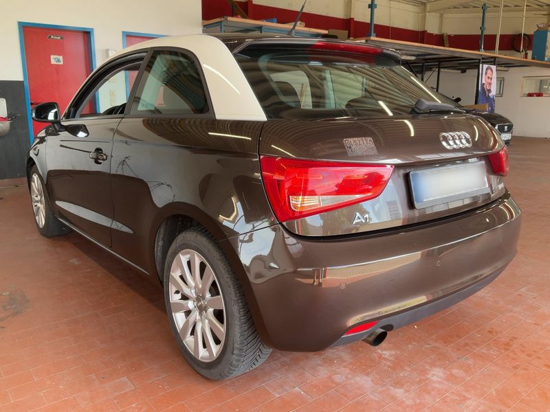 Audi A1 1.2 TFSI Attraction 2012 – снимка 6
