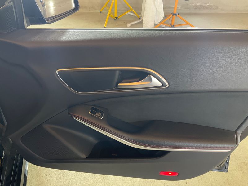 Mercedes-Benz CLA-Klasse CLA 180 Shooting Brake AMG Line 2015 – снимка 24