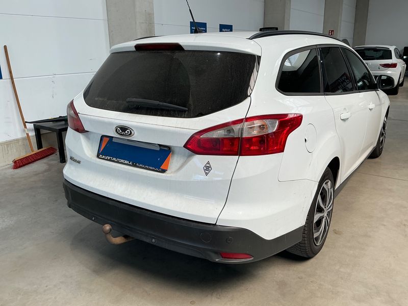 Ford Focus 1.6 TDCi Trend 2014 – снимка 2