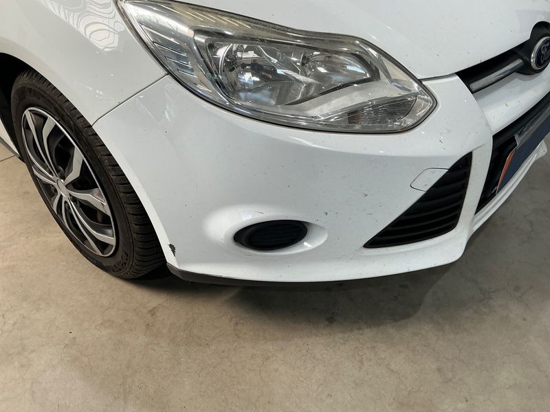 Ford Focus 1.6 TDCi Trend 2014 – снимка на щета