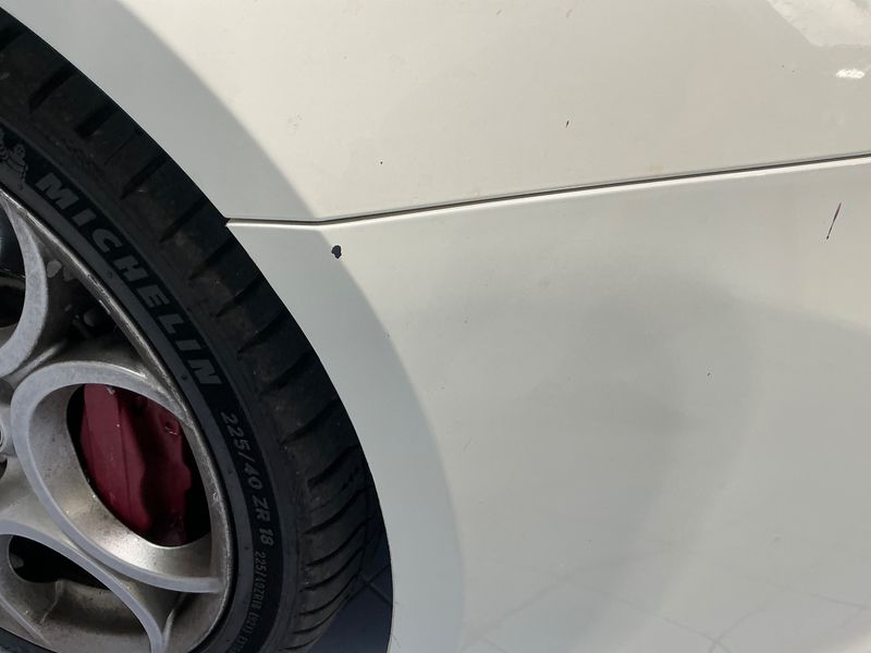 Alfa Romeo Giulietta 1.8 Turbo Quadrifoglio Verde 2013 – снимка 27