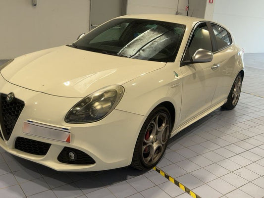 Alfa Romeo Giulietta 1.8 Turbo Quadrifoglio Verde 2013 – снимка 2