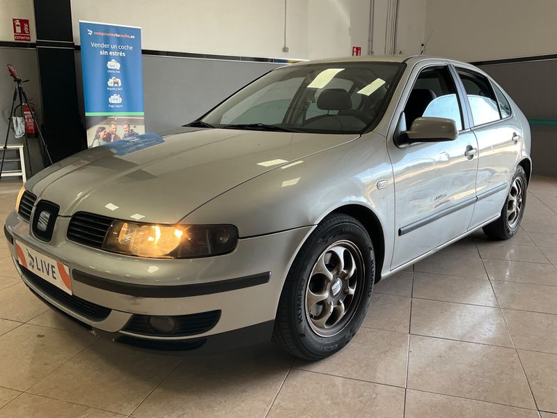 Seat Leon 1.9 TDI Sport 2000 – снимка 1