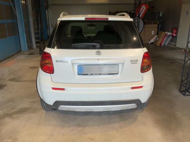 Suzuki SX4 1.6 Classic Style 2015 – снимка 7