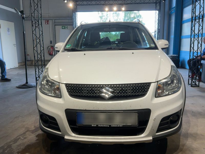 Suzuki SX4 1.6 Classic Style 2015 – снимка 14