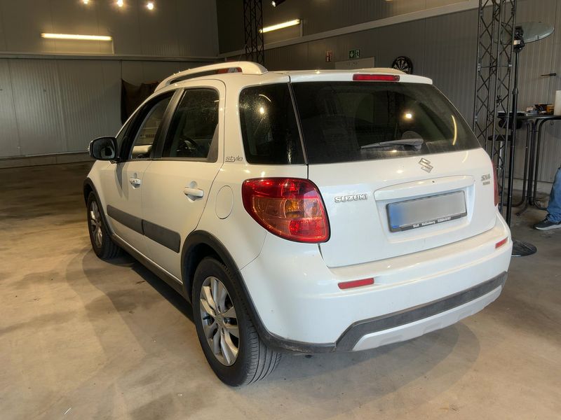 Suzuki SX4 1.6 Classic Style 2015 – снимка 6