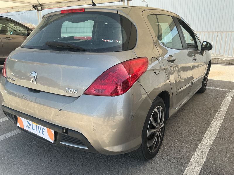 Peugeot 308 1.6 HDi Active 2012 – снимка 2