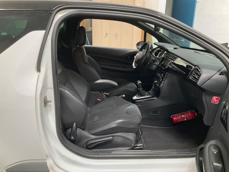 Citroen DS3 1.6 e-HDi SportChic 2013 – снимка 3
