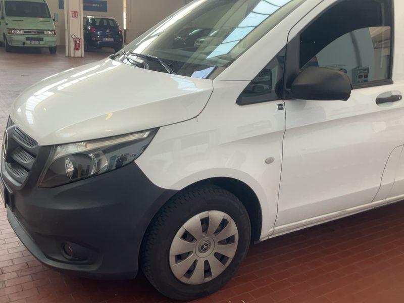 Mercedes-Benz Vito 114 CDI RWD lang 2022 – снимка 2