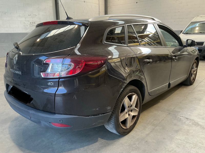 Renault Megane 1.5 dCi Business 2014 – снимка 2