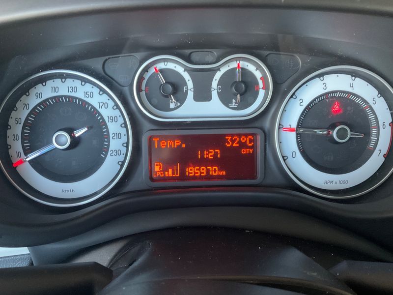 Fiat 500L 1.4 Turbo Pop Star 2017 – снимка 18