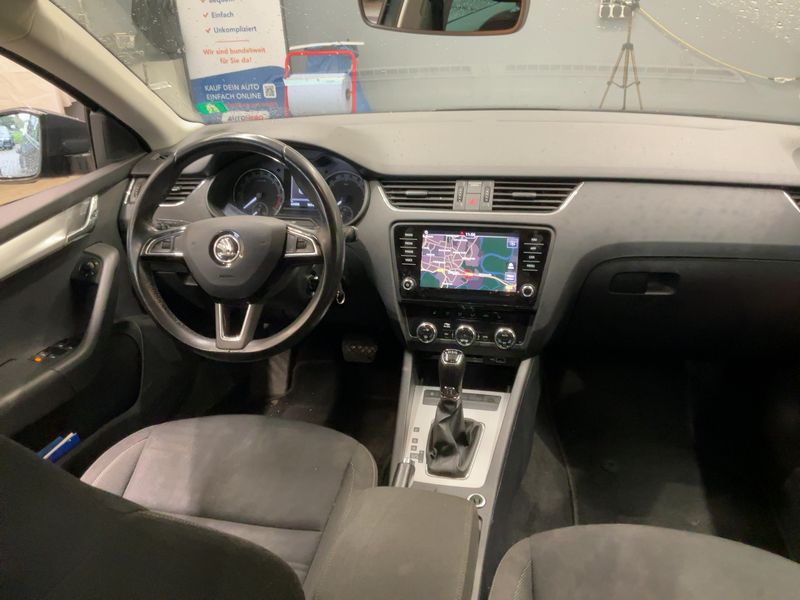 Skoda Octavia 2.0 TDI Tour 2020 – снимка 17