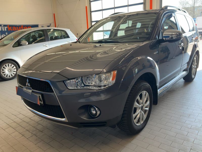 Mitsubishi Outlander 2.2 DI-D XTRA 2WD 2013 – снимка 1