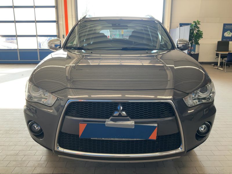 Mitsubishi Outlander 2.2 DI-D XTRA 2WD 2013 – снимка 14