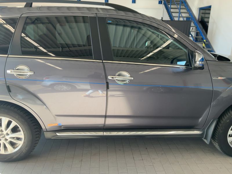 Mitsubishi Outlander 2.2 DI-D XTRA 2WD 2013 – снимка 10