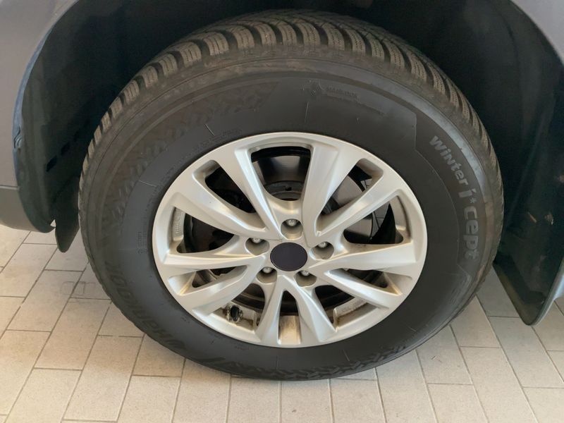 Mitsubishi Outlander 2.2 DI-D XTRA 2WD 2013 – снимка 3