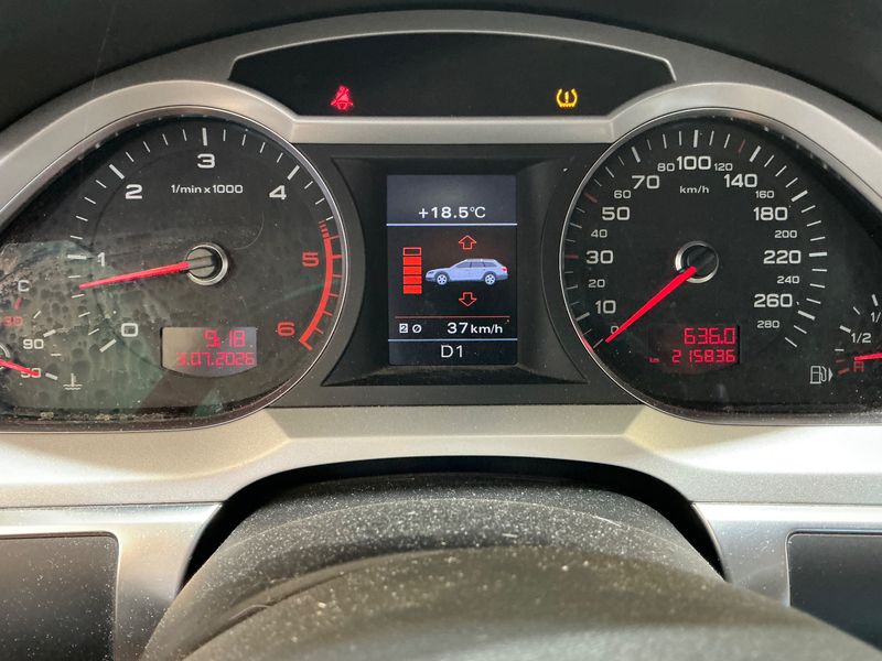 Audi A6 Allroad 3.0 V6 TDI 2009 – снимка 18