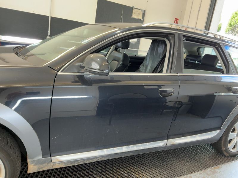 Audi A6 Allroad 3.0 V6 TDI 2009 – снимка 4