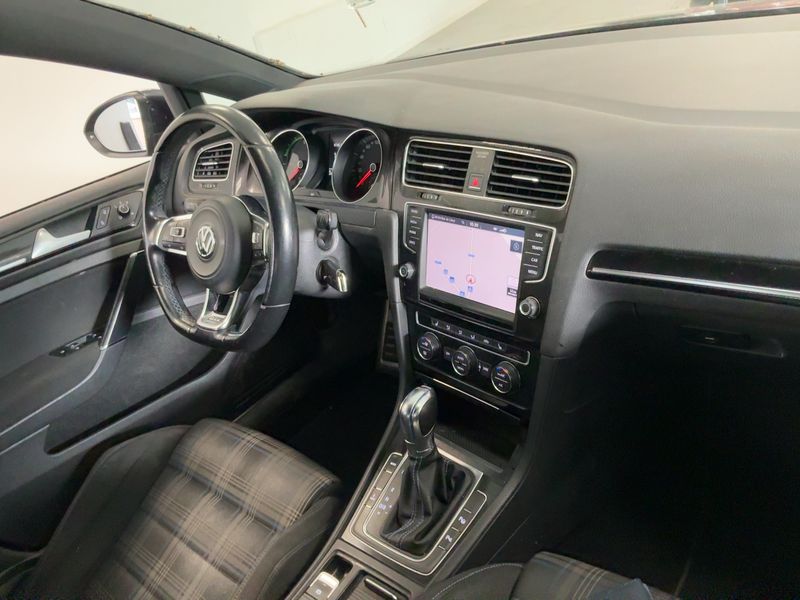 Volkswagen Golf VII 1.4 GTE 2015 – снимка 18