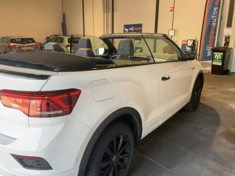 Volkswagen T-Roc 1.5 TSI ACT R-Line 2021 – снимка 10