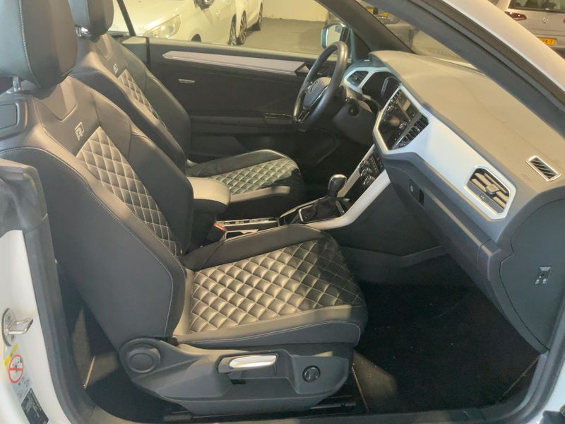 Volkswagen T-Roc 1.5 TSI ACT R-Line 2021 – снимка 16