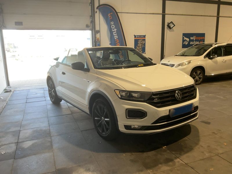 Volkswagen T-Roc 1.5 TSI ACT R-Line 2021 – снимка 12