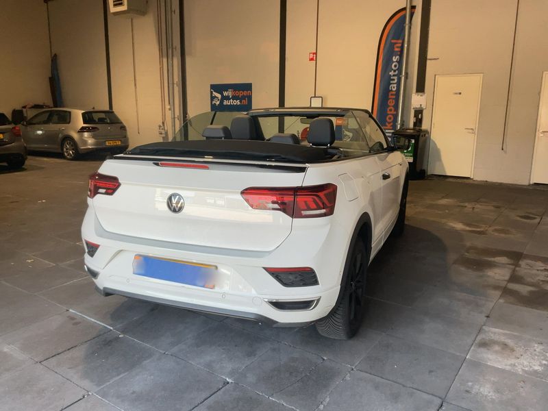 Volkswagen T-Roc 1.5 TSI ACT R-Line 2021 – снимка 8