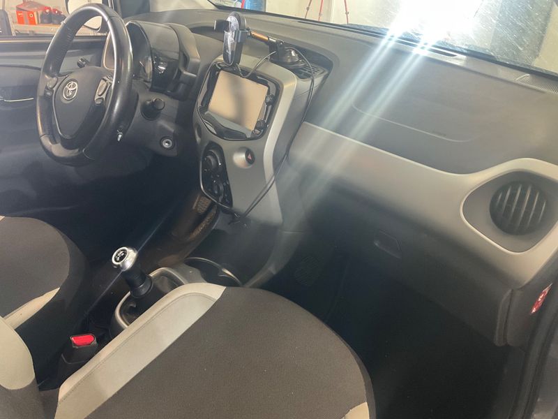 Toyota Aygo 1.0 X-Play Touch 2017 – снимка 25