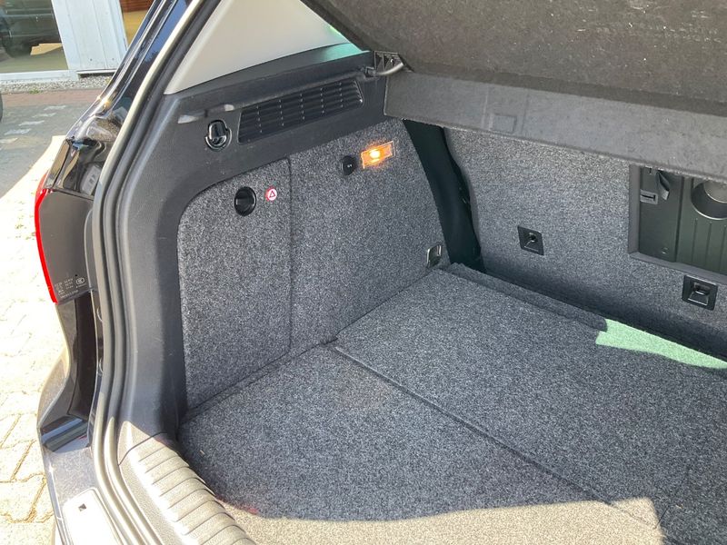 Volkswagen Tiguan 2.0 TDI Track & Style 4Motion 2014 – снимка на щета 52
