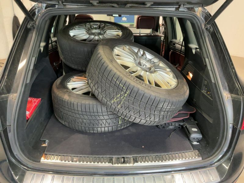 Volkswagen Touareg 3.0 V6 TDI BlueMotion Tech 2012 – снимка 16