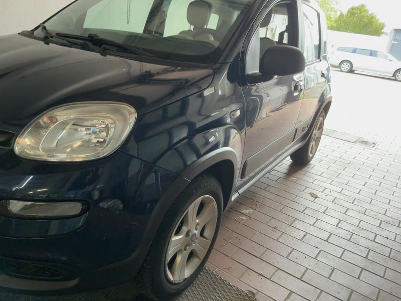 Fiat Panda 1.3 M-Jet 4x4 Rock 2015 – снимка 2