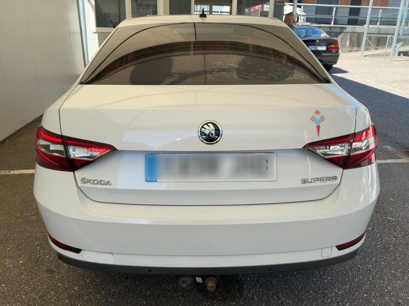 Skoda Superb 2.0 TDI Style 2015 – снимка на щета