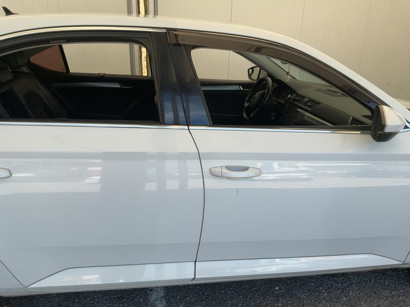Skoda Superb 2.0 TDI Style 2015 – снимка на щета