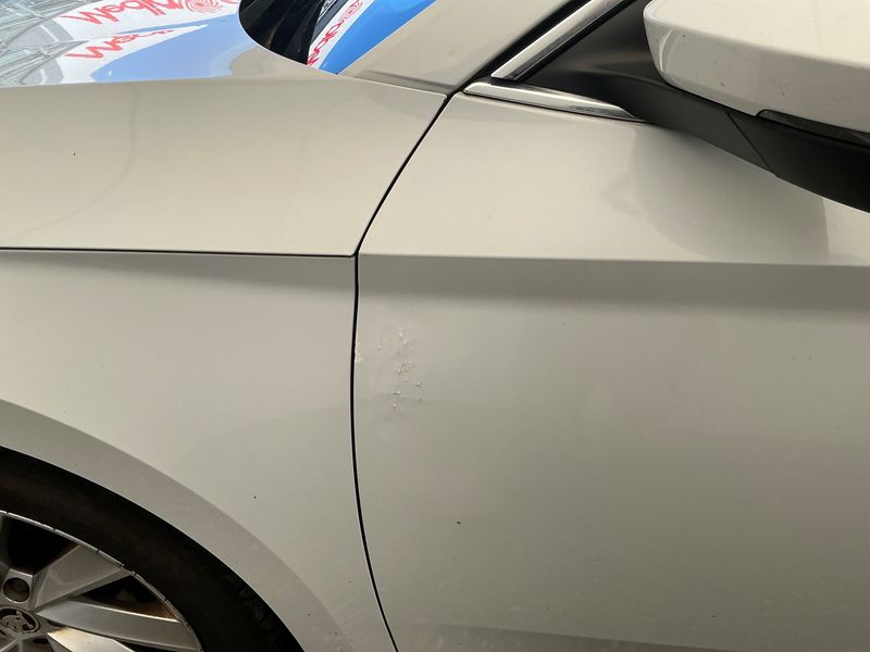 Skoda Superb 2.0 TDI Style 2015 – снимка на щета