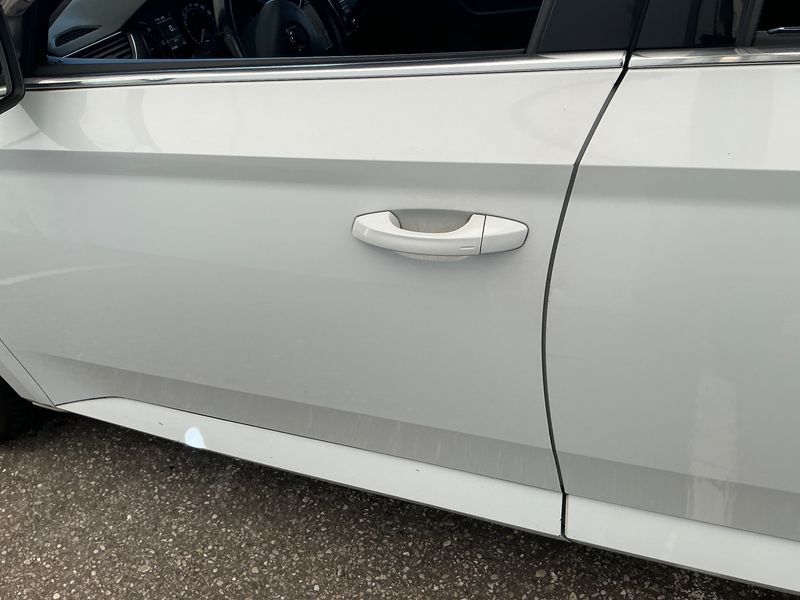 Skoda Superb 2.0 TDI Style 2015 – снимка на щета
