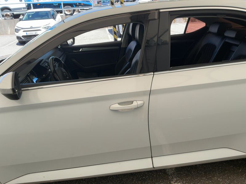 Skoda Superb 2.0 TDI Style 2015 – снимка на щета